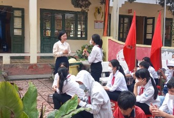 Trung tâm Y tế tổ chức truyền thông sức khoẻ sinh sản vị thành niên/thanh niên tại trường Trung học cơ sở xã Minh Đức
