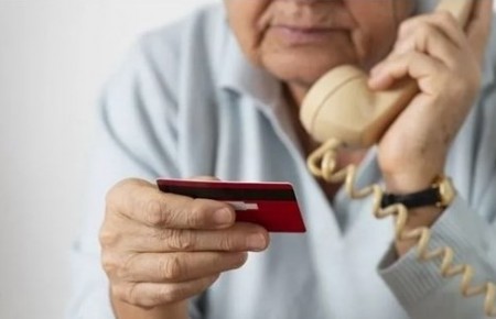 Bệnh viện Đa khoa Việt Yên khuyến cáo nâng cao cảnh giác, bảo vệ người cao tuổi trước các hành vi lừa đảo