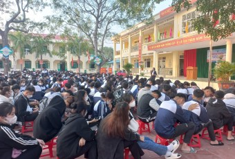 Việt Yên Phối hợp Tổ chức hội nghị truyền thông về Chăm sóc sức khỏe sinh sản Vị thành niên/thanh niên tại trường Trung tâm Giáo dục nghề nghiệp- Giáo dục thường xuyên.